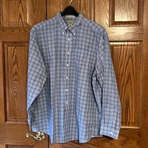 LL Bean men’s wrinkle-resistant cotton button down